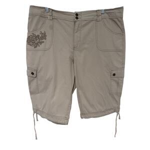 Dressbarn Women's Khaki Capri - Size: 16